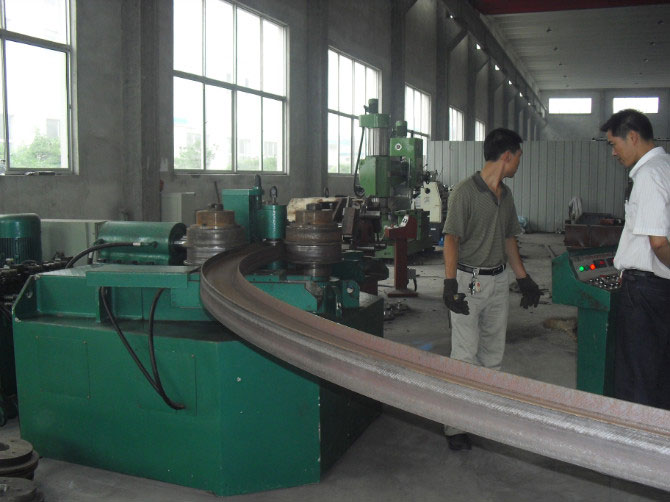 朗日機(jī)械—型材彎曲機(jī)低價促銷，再不來就遲了！