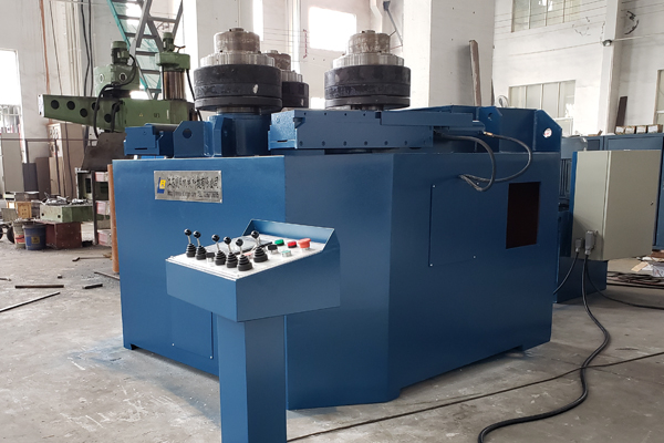 什么是型材彎曲機(jī)，優(yōu)缺點(diǎn)怎樣