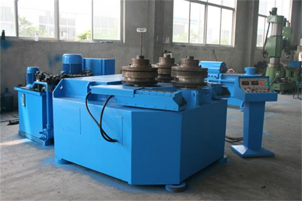 探訪法蘭成型機(jī)操作知識大全，看完全懂了！